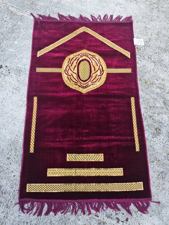 Other - Prayer Rug Musalah Jai Namaz Burgundy Velvet Luxury Religious Islamic Rug